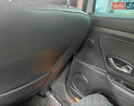 Білий Рено Меган, об'ємом двигуна 1.5 л та пробігом 196 тис. км за 7000 $, фото 10 на Automoto.ua