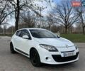 Белый Рено Меган, объемом двигателя 1.5 л и пробегом 228 тыс. км за 5699 $, фото 1 на Automoto.ua
