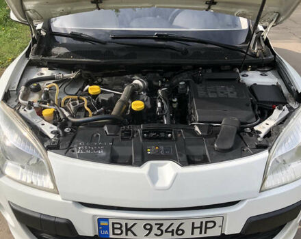 Білий Рено Меган, об'ємом двигуна 1.5 л та пробігом 192 тис. км за 5800 $, фото 9 на Automoto.ua