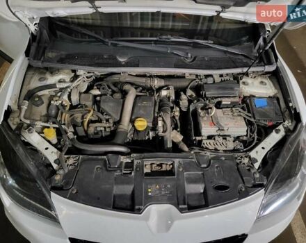 Белый Рено Меган, объемом двигателя 1.46 л и пробегом 280 тыс. км за 7300 $, фото 8 на Automoto.ua