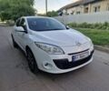 Белый Рено Меган, объемом двигателя 0 л и пробегом 213 тыс. км за 6756 $, фото 1 на Automoto.ua