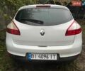 Белый Рено Меган, объемом двигателя 1.4 л и пробегом 173 тыс. км за 6400 $, фото 2 на Automoto.ua