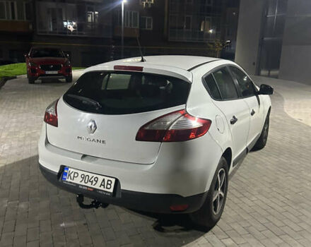 Белый Рено Меган, объемом двигателя 1.6 л и пробегом 239 тыс. км за 6999 $, фото 9 на Automoto.ua