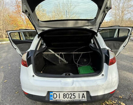 Белый Рено Меган, объемом двигателя 1.46 л и пробегом 320 тыс. км за 5700 $, фото 24 на Automoto.ua