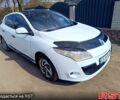 Белый Рено Меган, объемом двигателя 1.5 л и пробегом 300 тыс. км за 4400 $, фото 3 на Automoto.ua