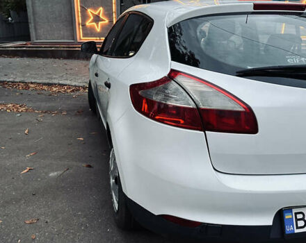 Белый Рено Меган, объемом двигателя 1.46 л и пробегом 294 тыс. км за 5800 $, фото 2 на Automoto.ua