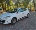 Белый Рено Меган, объемом двигателя 1.5 л и пробегом 320 тыс. км за 6200 $, фото 1 на Automoto.ua