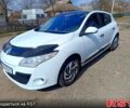 Белый Рено Меган, объемом двигателя 1.5 л и пробегом 300 тыс. км за 4400 $, фото 1 на Automoto.ua