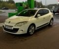 Белый Рено Меган, объемом двигателя 1.46 л и пробегом 250 тыс. км за 6900 $, фото 1 на Automoto.ua
