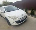 Белый Рено Меган, объемом двигателя 1.5 л и пробегом 250 тыс. км за 3700 $, фото 1 на Automoto.ua