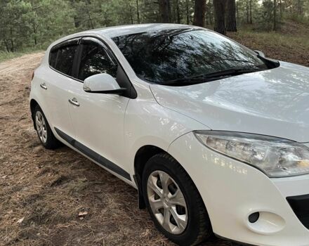 Білий Рено Меган, об'ємом двигуна 1.5 л та пробігом 240 тис. км за 6800 $, фото 2 на Automoto.ua