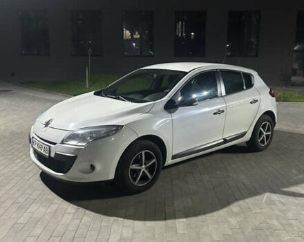 Белый Рено Меган, объемом двигателя 1.6 л и пробегом 239 тыс. км за 6999 $, фото 3 на Automoto.ua