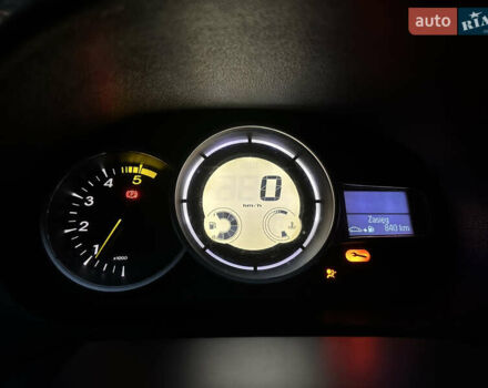 Белый Рено Меган, объемом двигателя 1.46 л и пробегом 294 тыс. км за 5800 $, фото 9 на Automoto.ua