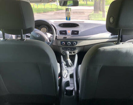 Білий Рено Меган, об'ємом двигуна 1.5 л та пробігом 192 тис. км за 5800 $, фото 14 на Automoto.ua