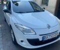 Белый Рено Меган, объемом двигателя 1.5 л и пробегом 280 тыс. км за 6299 $, фото 2 на Automoto.ua
