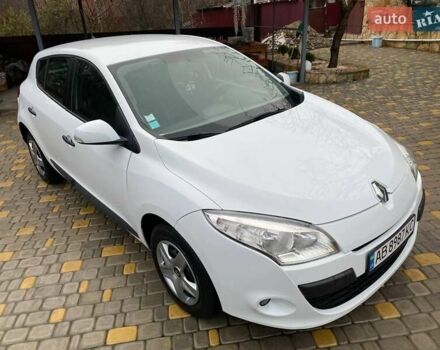 Белый Рено Меган, объемом двигателя 1.5 л и пробегом 210 тыс. км за 6450 $, фото 10 на Automoto.ua