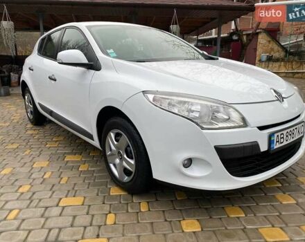 Белый Рено Меган, объемом двигателя 1.5 л и пробегом 210 тыс. км за 6450 $, фото 8 на Automoto.ua