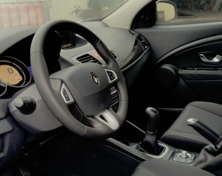 Білий Рено Меган, об'ємом двигуна 1.5 л та пробігом 245 тис. км за 7100 $, фото 20 на Automoto.ua