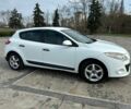 Білий Рено Меган, об'ємом двигуна 1.46 л та пробігом 300 тис. км за 6500 $, фото 2 на Automoto.ua
