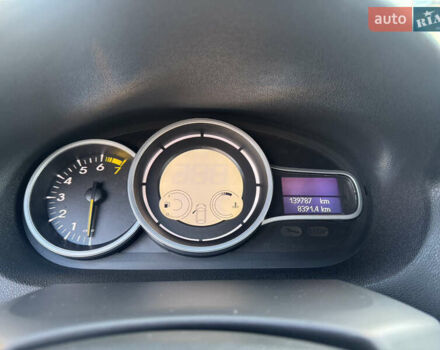 Білий Рено Меган, об'ємом двигуна 1.6 л та пробігом 139 тис. км за 7600 $, фото 45 на Automoto.ua