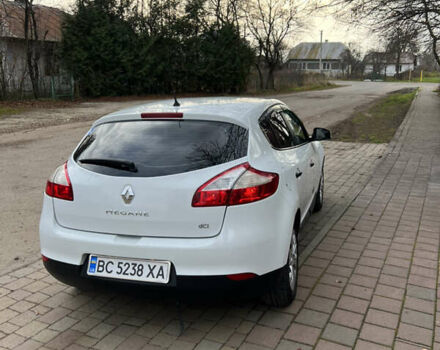 Білий Рено Меган, об'ємом двигуна 1.46 л та пробігом 199 тис. км за 6100 $, фото 7 на Automoto.ua