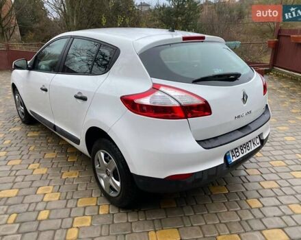 Белый Рено Меган, объемом двигателя 1.5 л и пробегом 210 тыс. км за 6450 $, фото 21 на Automoto.ua
