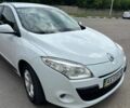 Белый Рено Меган, объемом двигателя 1.6 л и пробегом 215 тыс. км за 6800 $, фото 5 на Automoto.ua