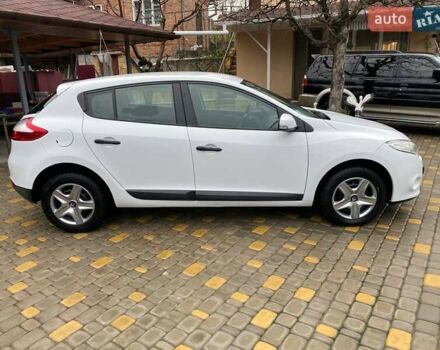 Белый Рено Меган, объемом двигателя 1.5 л и пробегом 210 тыс. км за 6450 $, фото 13 на Automoto.ua