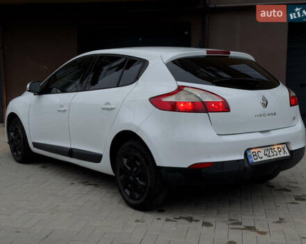 Белый Рено Меган, объемом двигателя 1.46 л и пробегом 275 тыс. км за 5800 $, фото 12 на Automoto.ua
