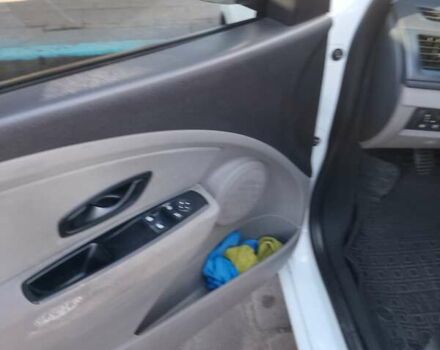 Белый Рено Меган, объемом двигателя 1.46 л и пробегом 289 тыс. км за 4000 $, фото 3 на Automoto.ua