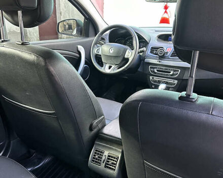 Білий Рено Меган, об'ємом двигуна 2 л та пробігом 159 тис. км за 7100 $, фото 7 на Automoto.ua