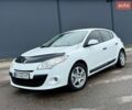 Белый Рено Меган, объемом двигателя 1.5 л и пробегом 250 тыс. км за 6000 $, фото 1 на Automoto.ua