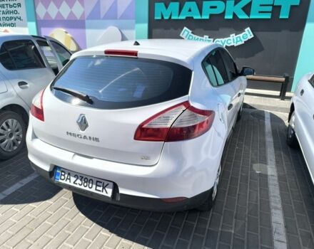 Рено Меган 2011 в Кропивницком (Кировограде) на Automoto.ua Белый Рено Меган, объемом двигателя 1.5 л и пробегом 400 тыс. км за 5750 $, фото 1 на Automoto.ua