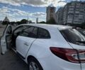 Белый Рено Меган, объемом двигателя 1.5 л и пробегом 230 тыс. км за 5601 $, фото 4 на Automoto.ua