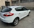 Белый Рено Меган, объемом двигателя 2 л и пробегом 185 тыс. км за 6698 $, фото 5 на Automoto.ua