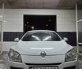 Белый Рено Меган, объемом двигателя 1.5 л и пробегом 240 тыс. км за 6800 $, фото 4 на Automoto.ua