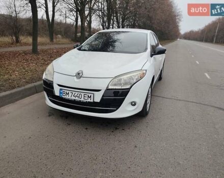 Белый Рено Меган, объемом двигателя 1.6 л и пробегом 168 тыс. км за 7500 $, фото 11 на Automoto.ua