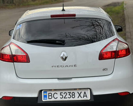Білий Рено Меган, об'ємом двигуна 1.46 л та пробігом 199 тис. км за 6100 $, фото 5 на Automoto.ua