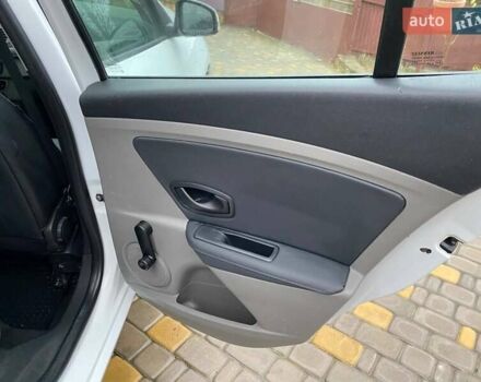 Белый Рено Меган, объемом двигателя 1.5 л и пробегом 210 тыс. км за 6450 $, фото 33 на Automoto.ua