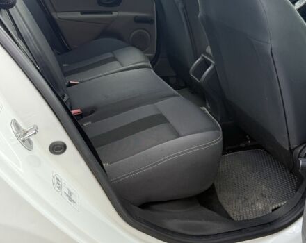 Белый Рено Меган, объемом двигателя 1.5 л и пробегом 275 тыс. км за 6600 $, фото 7 на Automoto.ua