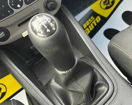 Белый Рено Меган, объемом двигателя 1.4 л и пробегом 198 тыс. км за 5900 $, фото 19 на Automoto.ua