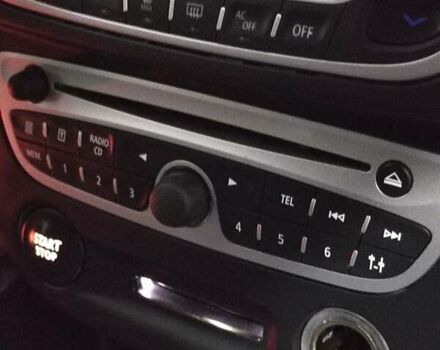 Белый Рено Меган, объемом двигателя 1.6 л и пробегом 168 тыс. км за 7500 $, фото 20 на Automoto.ua