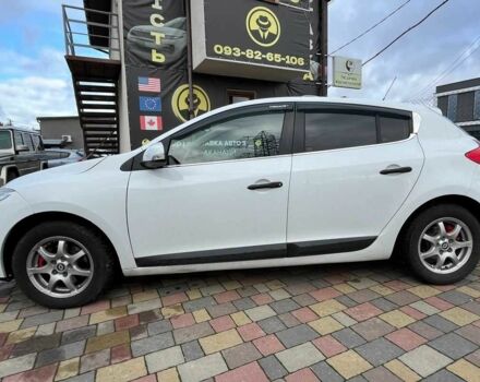 Белый Рено Меган, объемом двигателя 1.4 л и пробегом 198 тыс. км за 5900 $, фото 3 на Automoto.ua