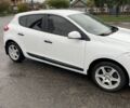 Рено Меган 2011 в Белой Церкве на Automoto.ua Белый Рено Меган, объемом двигателя 1.5 л и пробегом 251 тыс. км за 6850 $, фото 1 на Automoto.ua