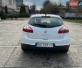 Белый Рено Меган, объемом двигателя 1.46 л и пробегом 300 тыс. км за 6500 $, фото 4 на Automoto.ua