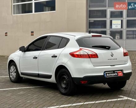 Белый Рено Меган, объемом двигателя 1.5 л и пробегом 275 тыс. км за 6440 $, фото 6 на Automoto.ua