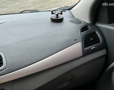 Белый Рено Меган, объемом двигателя 1.5 л и пробегом 275 тыс. км за 6440 $, фото 17 на Automoto.ua