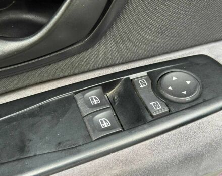 Белый Рено Меган, объемом двигателя 1.5 л и пробегом 275 тыс. км за 6440 $, фото 10 на Automoto.ua