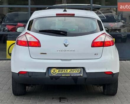 Білий Рено Меган, об'ємом двигуна 1.46 л та пробігом 188 тис. км за 7700 $, фото 5 на Automoto.ua
