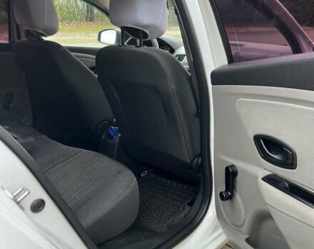 Білий Рено Меган, об'ємом двигуна 1.46 л та пробігом 199 тис. км за 6100 $, фото 10 на Automoto.ua